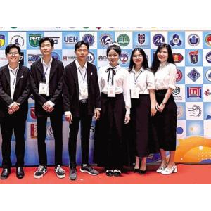 CTUT Startup Lần II-2024 | Dựa Án Ứng Dụng Drone Hỗ Trợ Trẻ Tự Kỷ